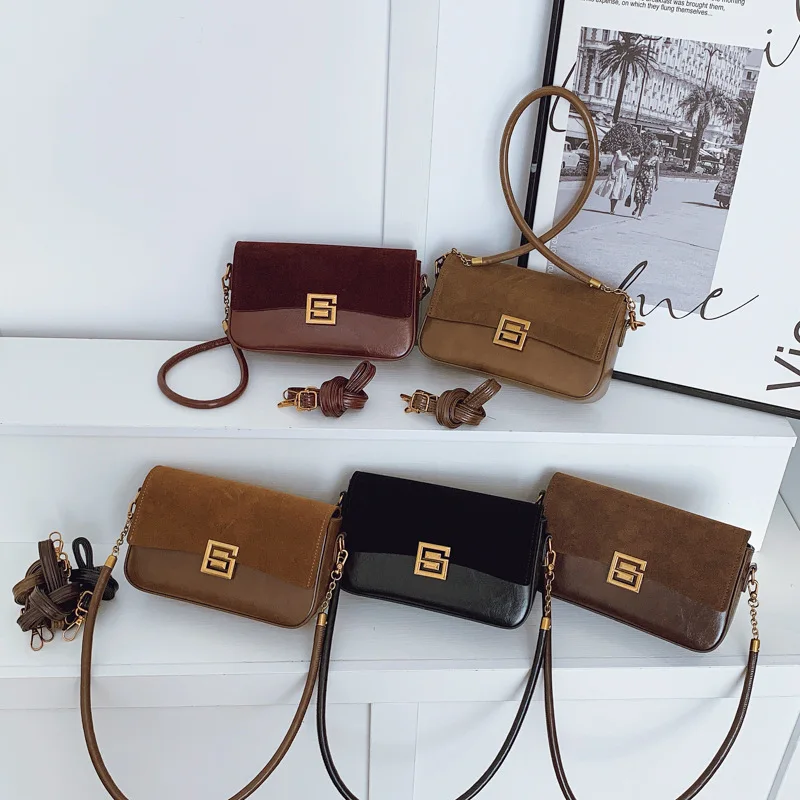 

Trendy Suede Crossbody Bag 2025 New for Women, Lightweight Vintage Shoulder Purse, Casual Small Square Bag for Daily Use