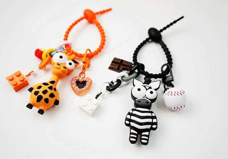 Cute cartoon keychain ins style ugly cute horse long neck deer long car keychain ring bag decoration pendant gift