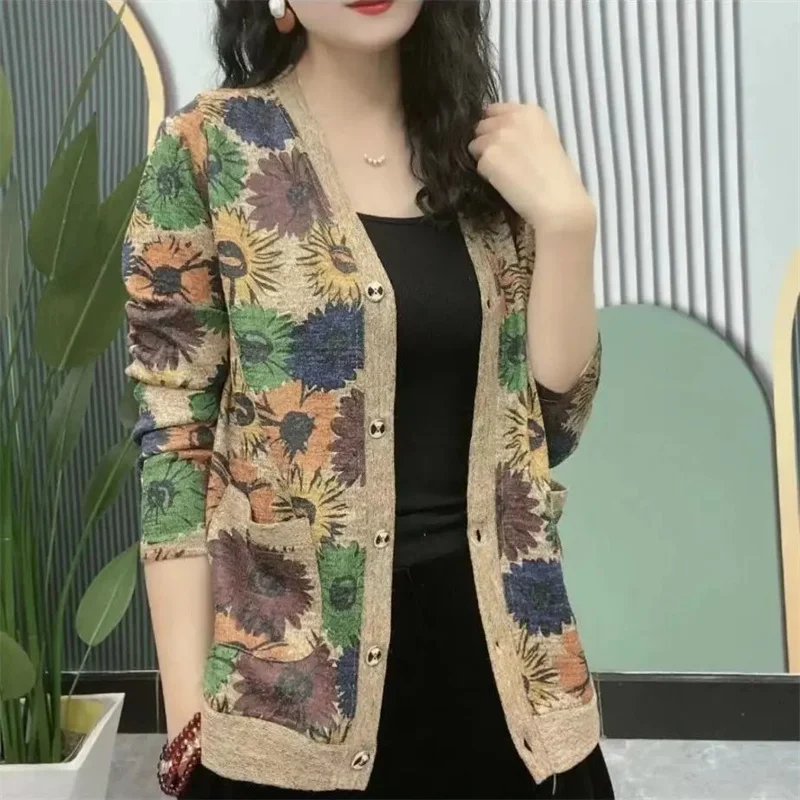 New Spring Autumn Sweater Womens Korean Knitted Cardigan Fashion Mothers Wear Floral Long-Sleeved Thin Jacket Coat Female