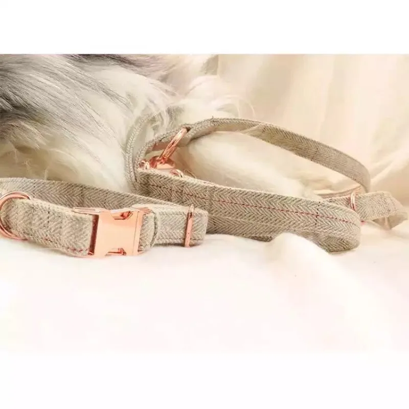 Pet supplies: plaid fabric plus wool fabric pull-out collar, outdoor pet collar, medium and large dog collar