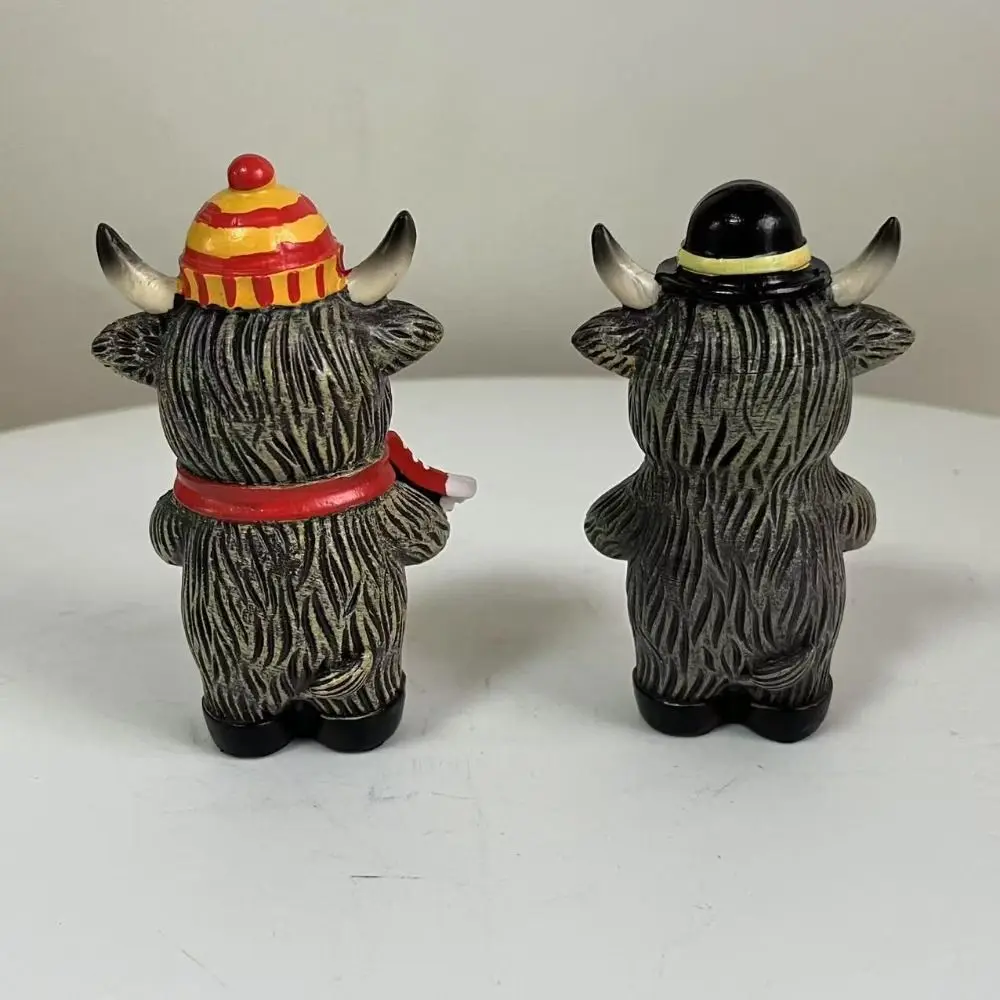 2pcs Halloween Decor Funny Highland Cattle Ornament Resin Cute Cow Statue Decorative Animal Figurine Sculpture Farmhouse