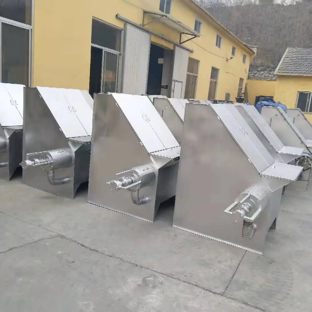 Separatore automatico di liquidi solidi per componenti centrali del cambio del motore Metodo di separazione delle vibrazioni per macchine agricole