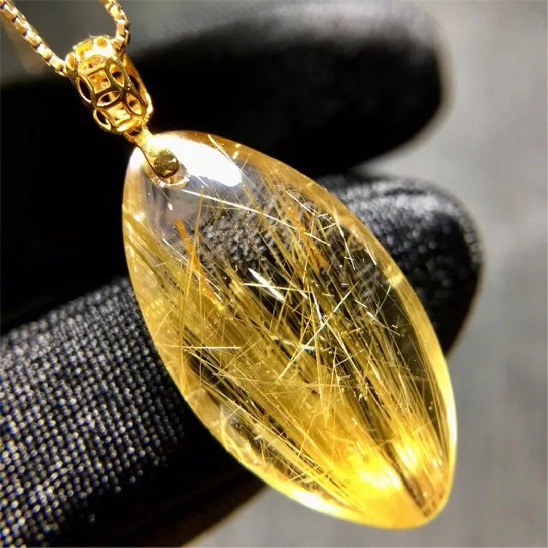 

Top Natural Gold Hair Rutilated Quartz Pendant Jewelry For Woman Man Wealthy Luck Gift 18K Gold Crystal 24x12x7mm Beads AAAAA