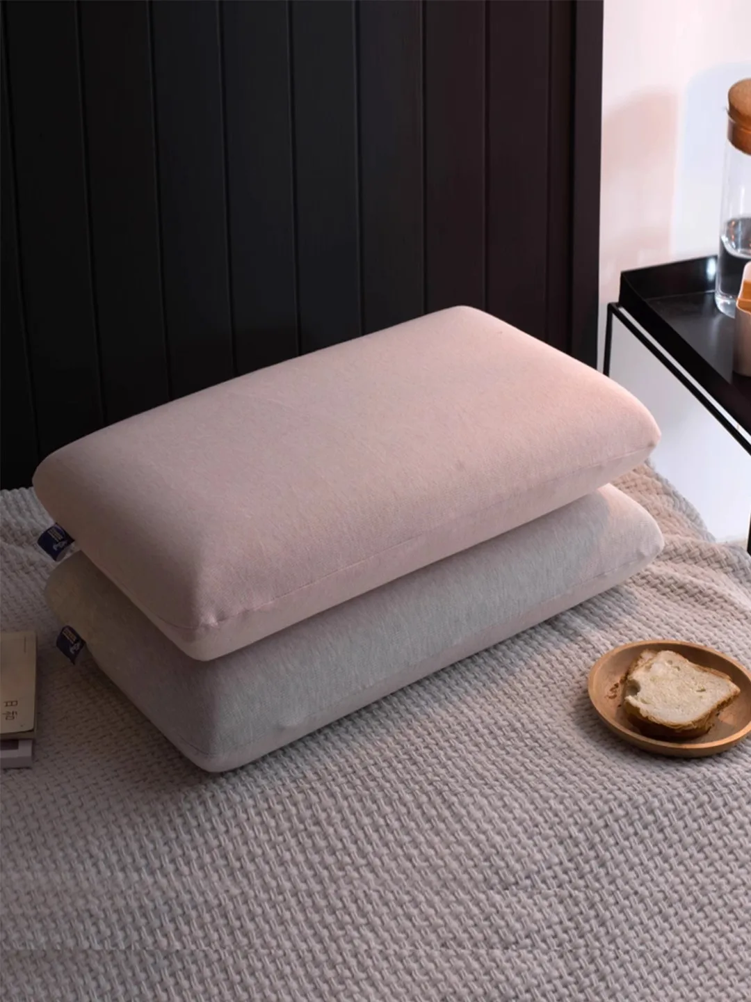 

Luxury Hotel Pillow Memory Foam Cervical Support Zero Pressure NASA Tech Cooling Orthopedic Deep Sleep Plush Core Bed