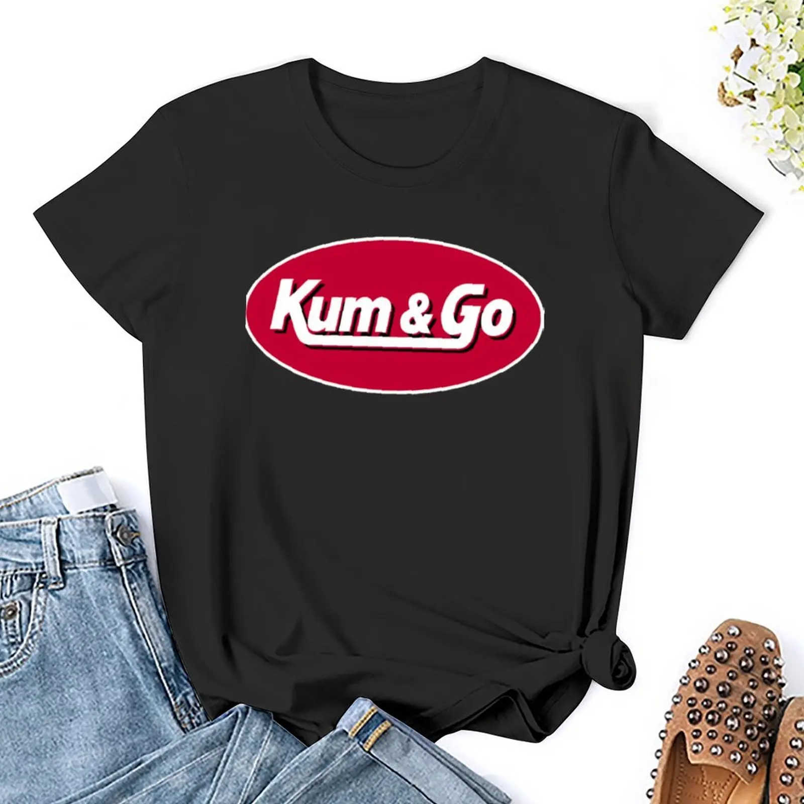 Kum-And-Go-Logo T-Shirt pour femmes, grande taille, médicaments, t-shirts, vêtements vintage, vêtements d'été