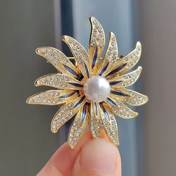 Trendy Vintage Rhinestone Flower Pearl Crystal Scarf Ring Korean Style Brooch Pins Shawl Clip Women Scarf Buckle Party Gifts