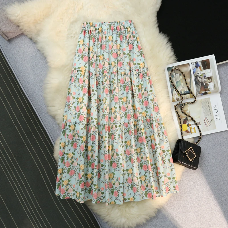 

Синяя юбка с цветочным принтом, женская летняя новинка, красивая миди-юбка А-силуэта, элегантная струящаяся макси-юбка-солнце