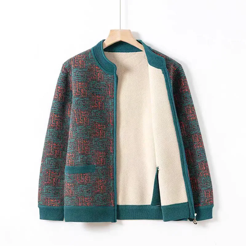 

Middle Aged Elderly Women Clothing Plus Velvet Knitted Sweater Cardigan Mom Autumn Winter Coat Loose Grandma Jacket Zipper XQ232