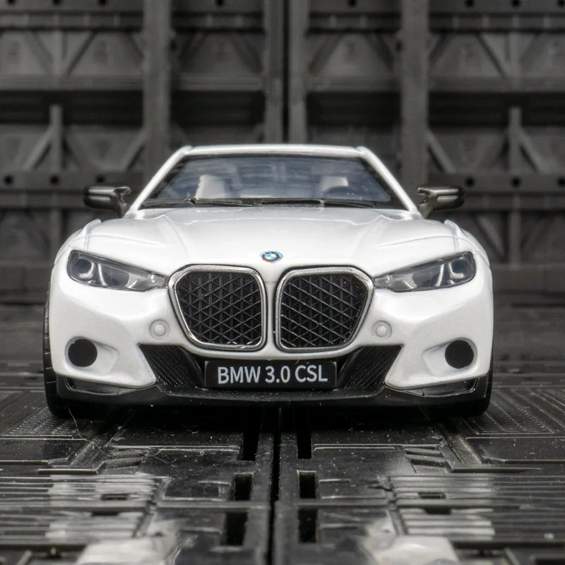 1:35 BMW CSL 3.0 Supercar Alloy Model Car  doors can be opened has sound and lighting functions suitable for collection