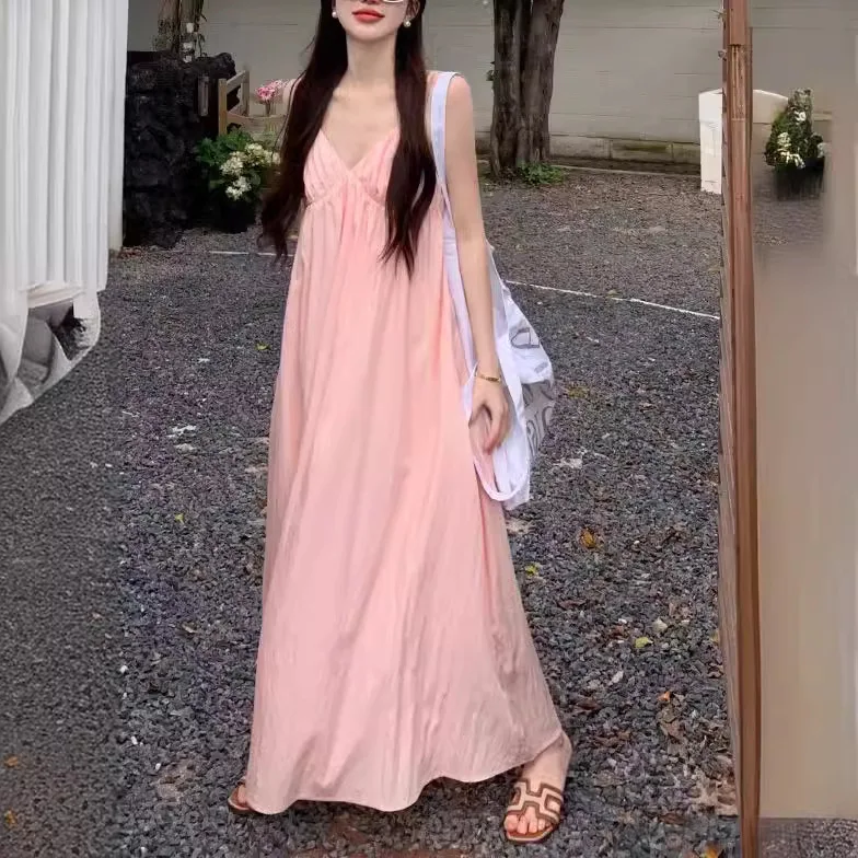 

Vacation Style Camisole Dress For Women In Summer, V-Neck, Loose Fit, Slimming, Sleeveless Long Skirt