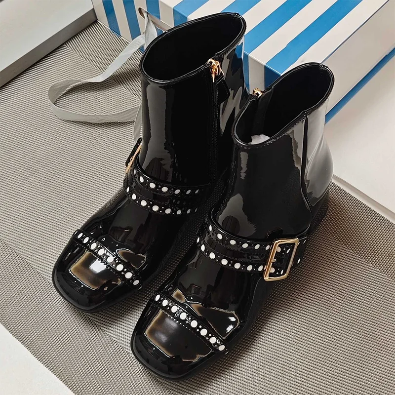 

High quality Spring and Summer New Product - Women's Mid Cut Short Boots with Metal Buckles and Glossy Leather Upper 25111130