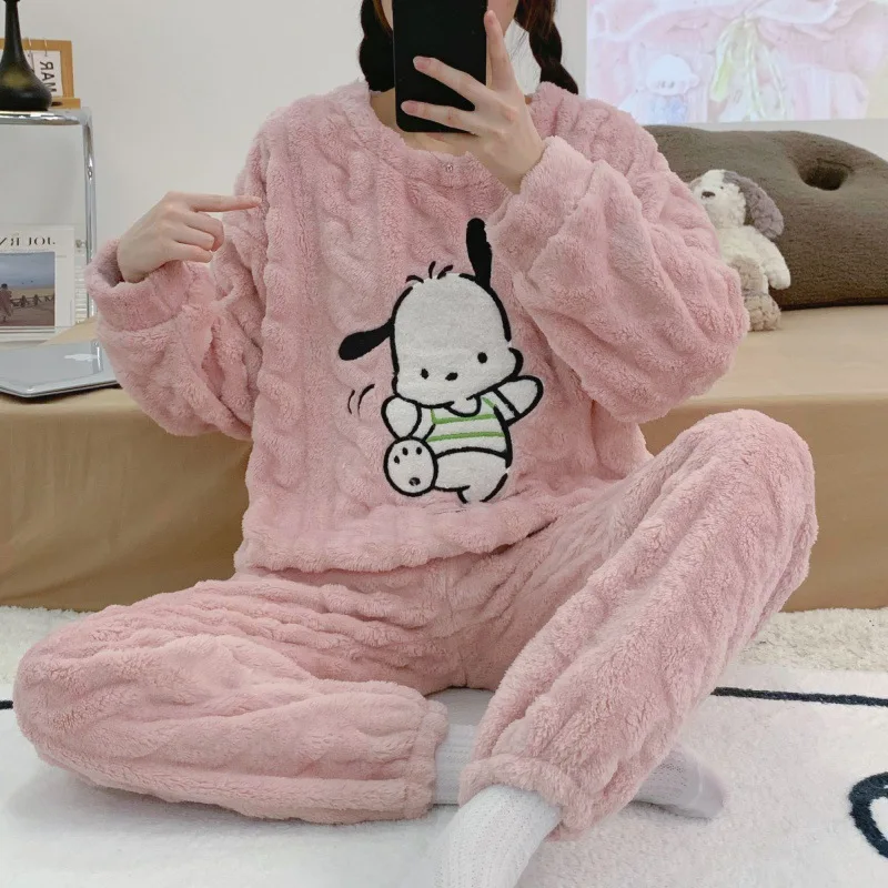 Hello Kittys Women\'s Coral Fleece Plush Pajamas Set Sanrioed Autumn Winter Pajamas Thickened Warm Home Clothes Loose Large Size