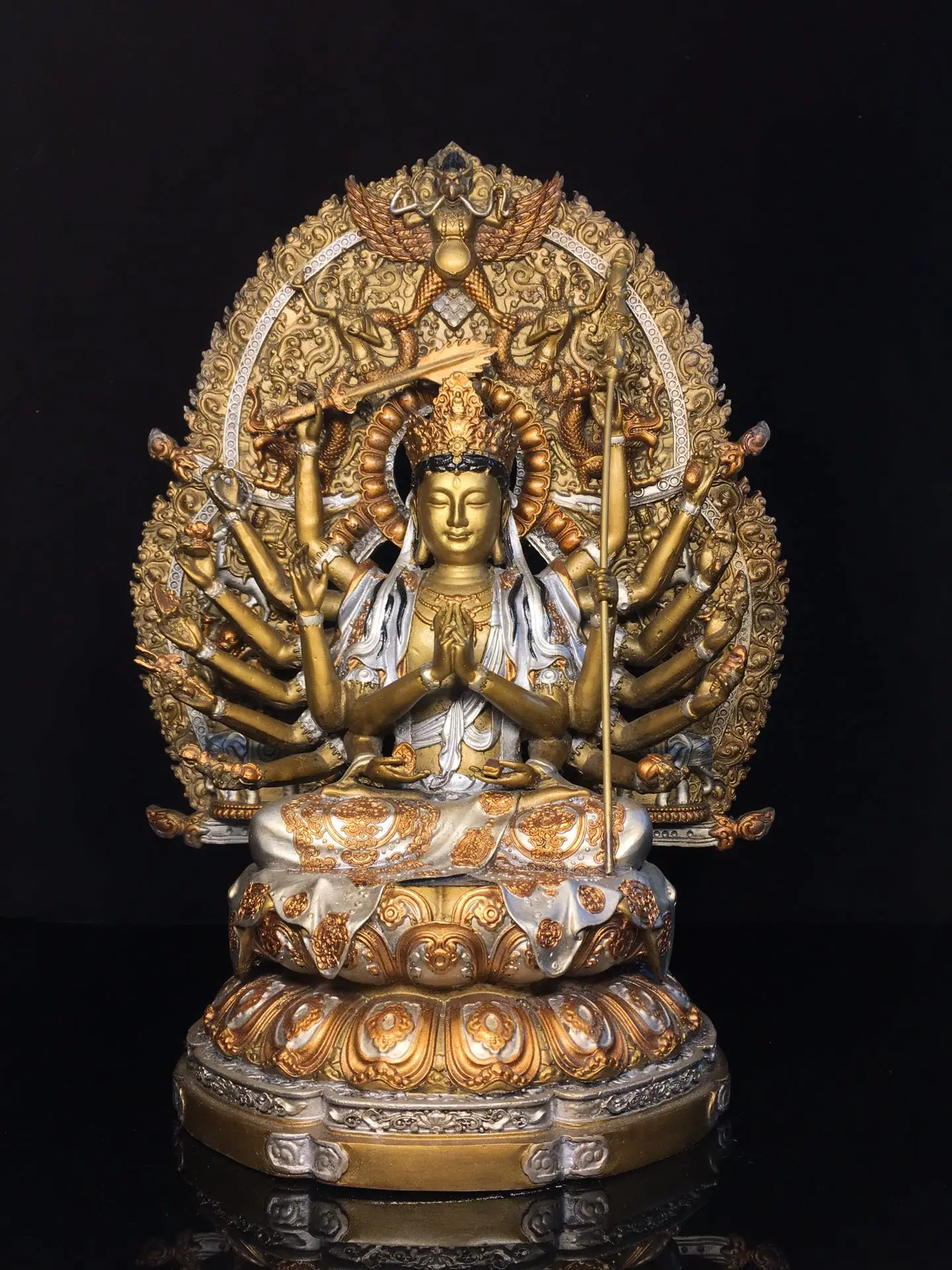 Old Bronze Gilded High Relief Painted Cundī Bodhisattva 1000 arm Guanyin Sitting Buddha backlight Lotus Terrace Worship Hall