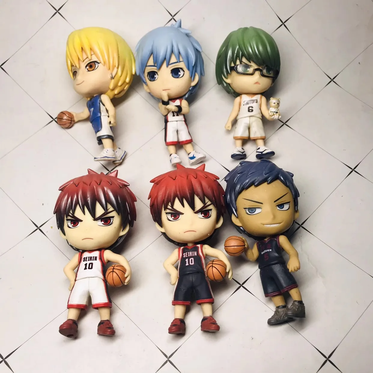 Figura de Anime de baloncesto de Kuroko, muñeco de juguete de 10CM, modelo de pie de Kagami Taiga, Midorima Shintaro, Kuroko Tetsuya Aciton