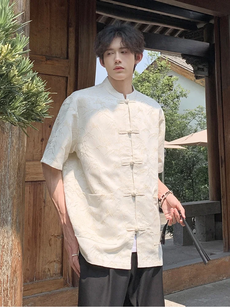 

New Chinese Sle Loose Fit ort Sve irt Men's Summer New Embroidery Collar Top Five Sve irt Breathable Thin Model
