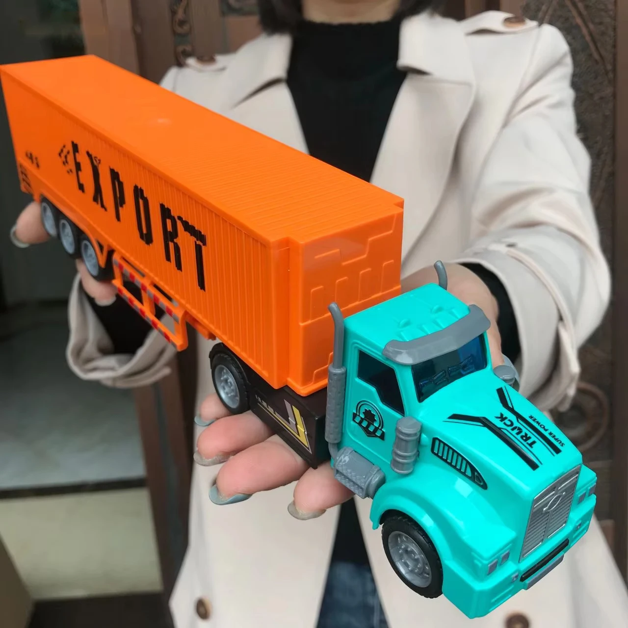 1:48 RC-Truck Schwerlast-Sattelzugmaschine Ferngesteuerter LKW Funkgesteuerte Autos und LKWs Spielzeug für Jungen Geschenke