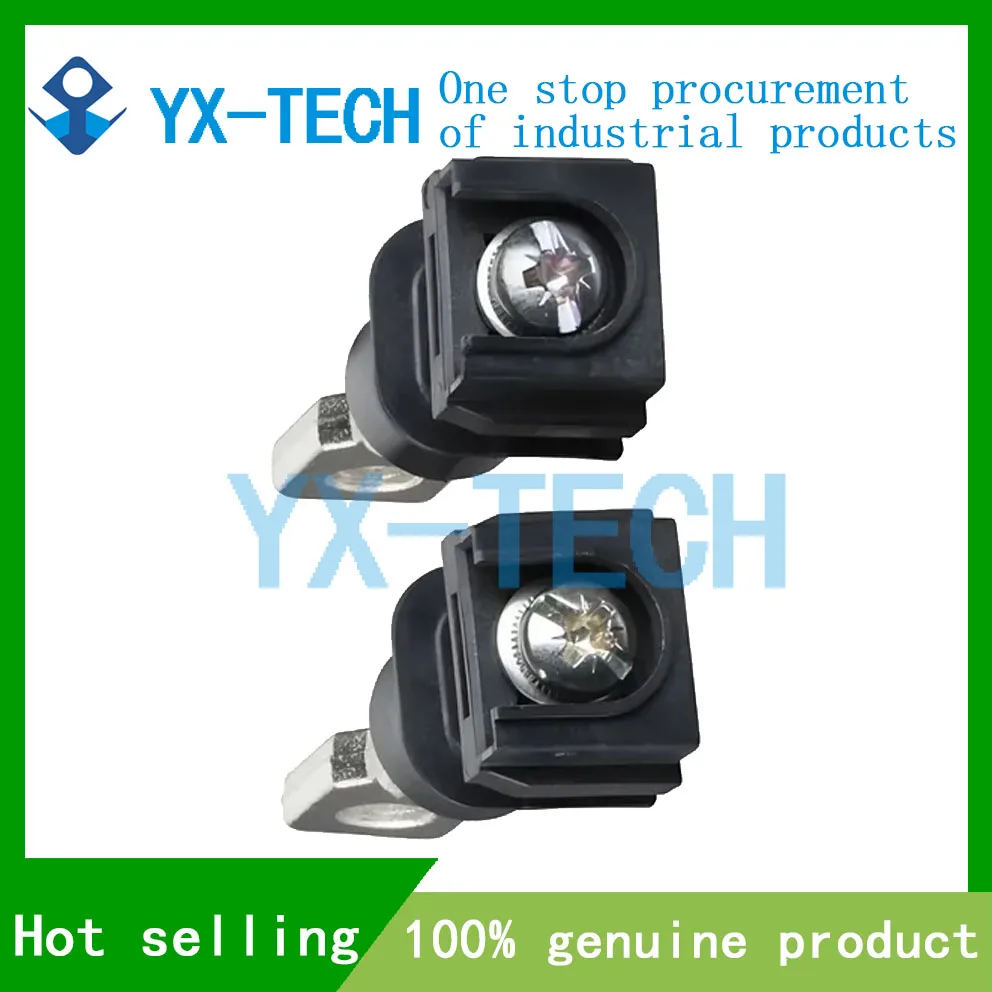 

In stock LV432475 Schneider Short rear connections NSX CVS 630A set of 2 parts