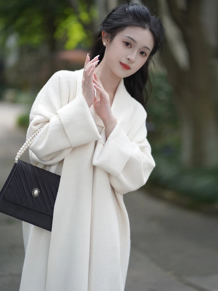 

Мягкий длинный вязаный кардиган Lazy Fairy, комплект пальто, вязаное пальто на бретельках, комплект из двух предметов, зима 2023, женская мода