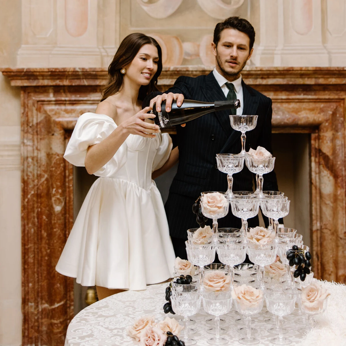 Mini vestido de novia con cuentas y hombros descubiertos, Vestido corto para después de la fiesta, bonito busto fruncido por encima de la rodilla, Simple, envío directo