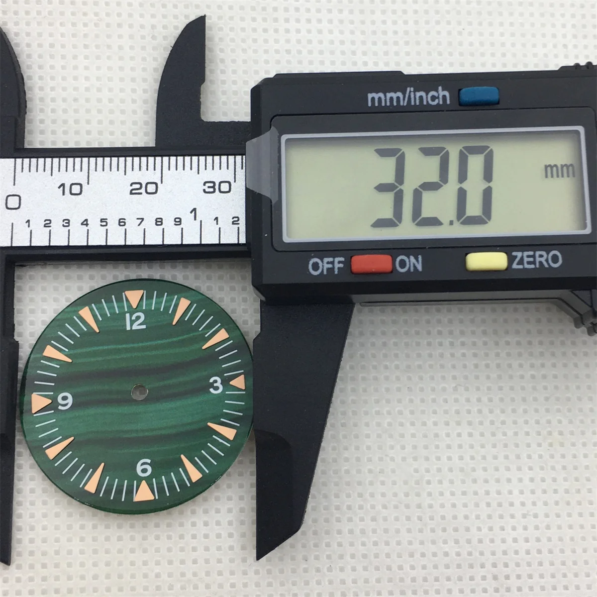 Циферблат NH35, 32 мм, зеленый глянцевый, C3, зеленый, светящийся, подходит для механизма NH35A NH36