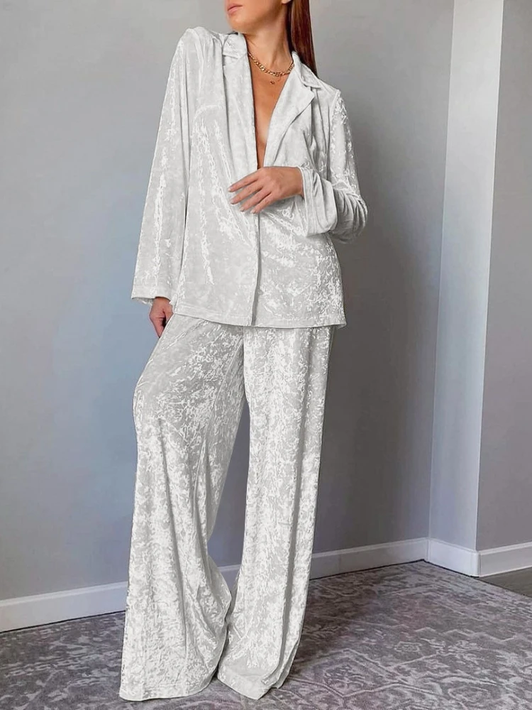 2pcs Women's Pajama Set Elegant European American Style Soft Warm Gold Diamond Velvet Long Sleeve & Long Pants Loose Cozy