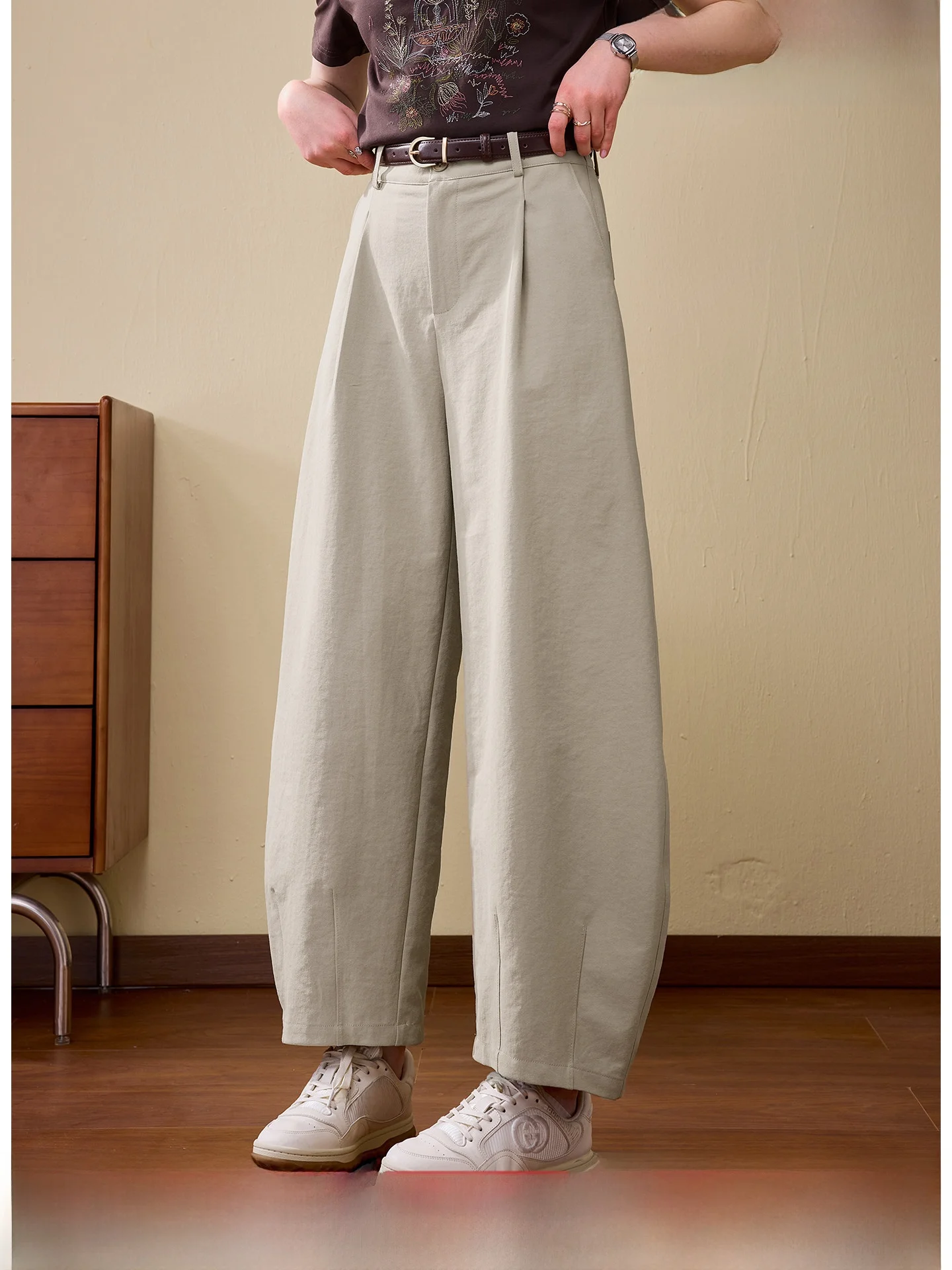 Autumnal Casual Pants for Women Nine-Point Loose Walking School Break Style Desert Color Mid-High Waist Zipper Pocket Detail