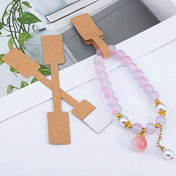 Etiquetas autoadhesivas plegables para joyería, etiquetas colgantes, tarjetas de Papel Kraft para bricolaje, precio al por menor, embalaje para pulsera y collar, 50 piezas