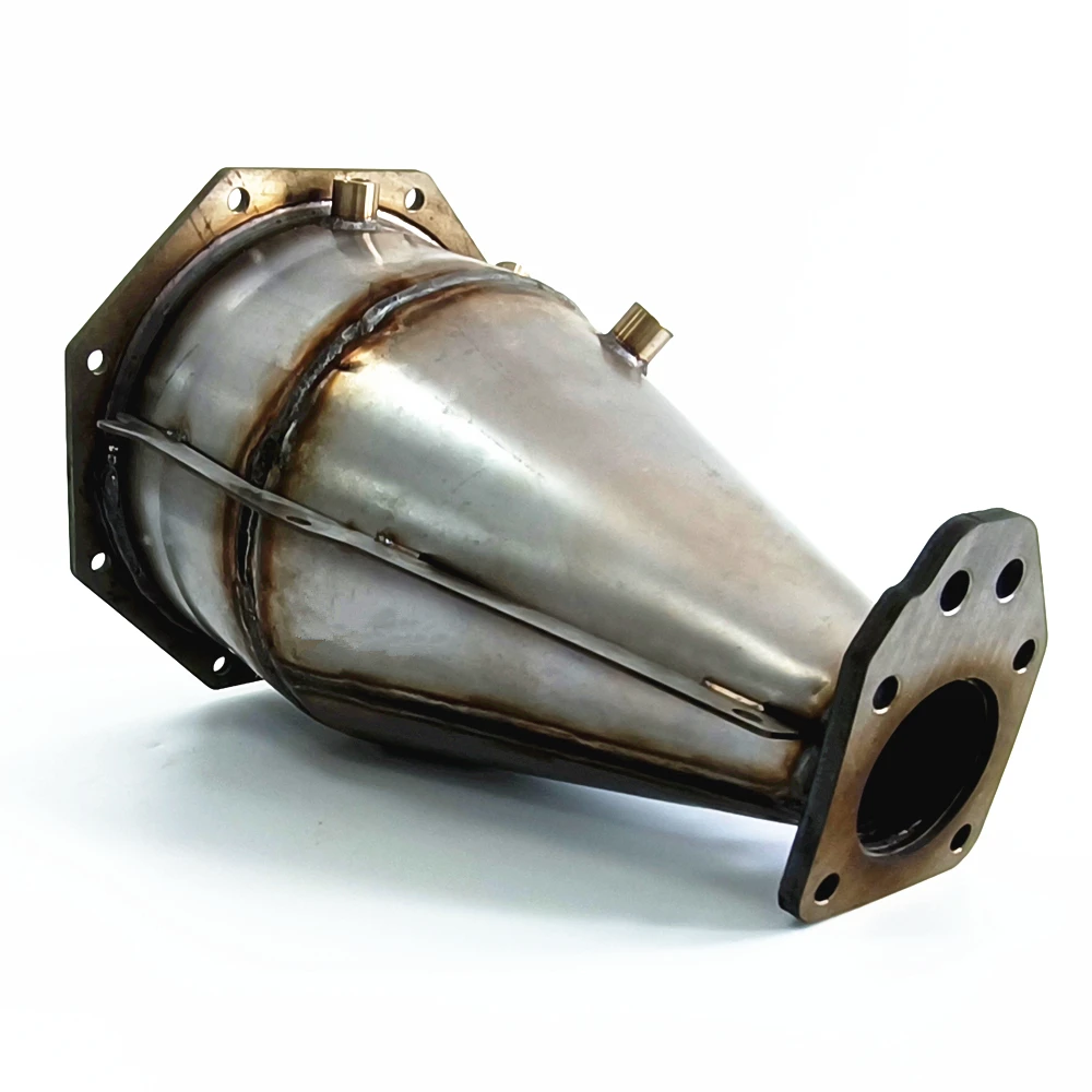 New Catalytic Converter  for  8976068055  Car Spare Parts Engine Core Component