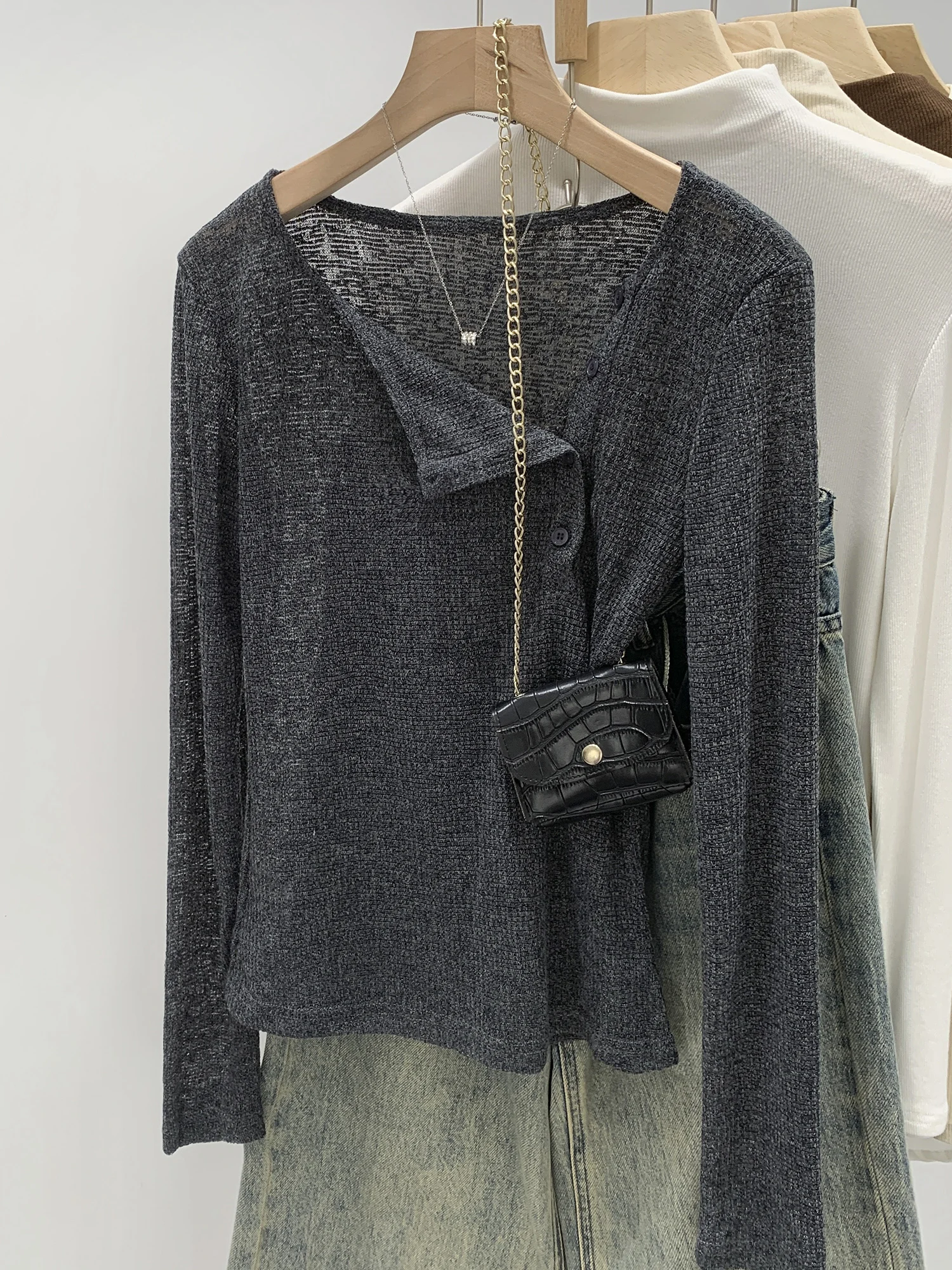 ユニークで美しい薄いロングスリーブの女性用Tシャツ、サンデカバー、韓国風通勤ファッション、ユニークで美しいトップス