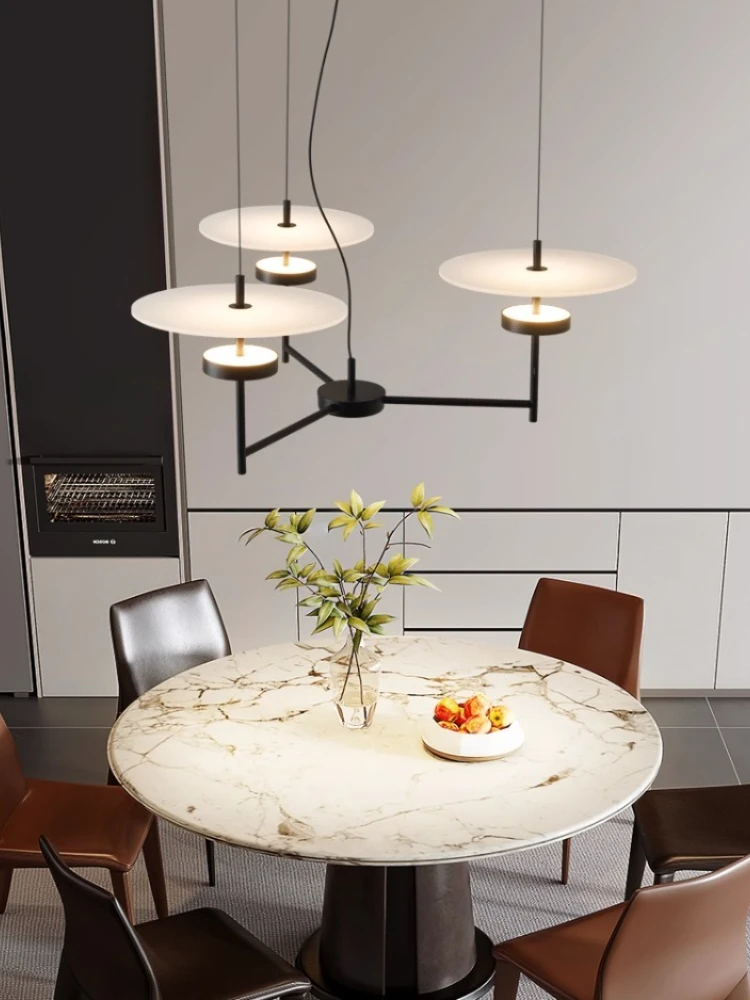 

Postmodern minimalist creative UFO pendant light, coffee shop bar counter, living room, homestay, bookstore, lighting fixtures