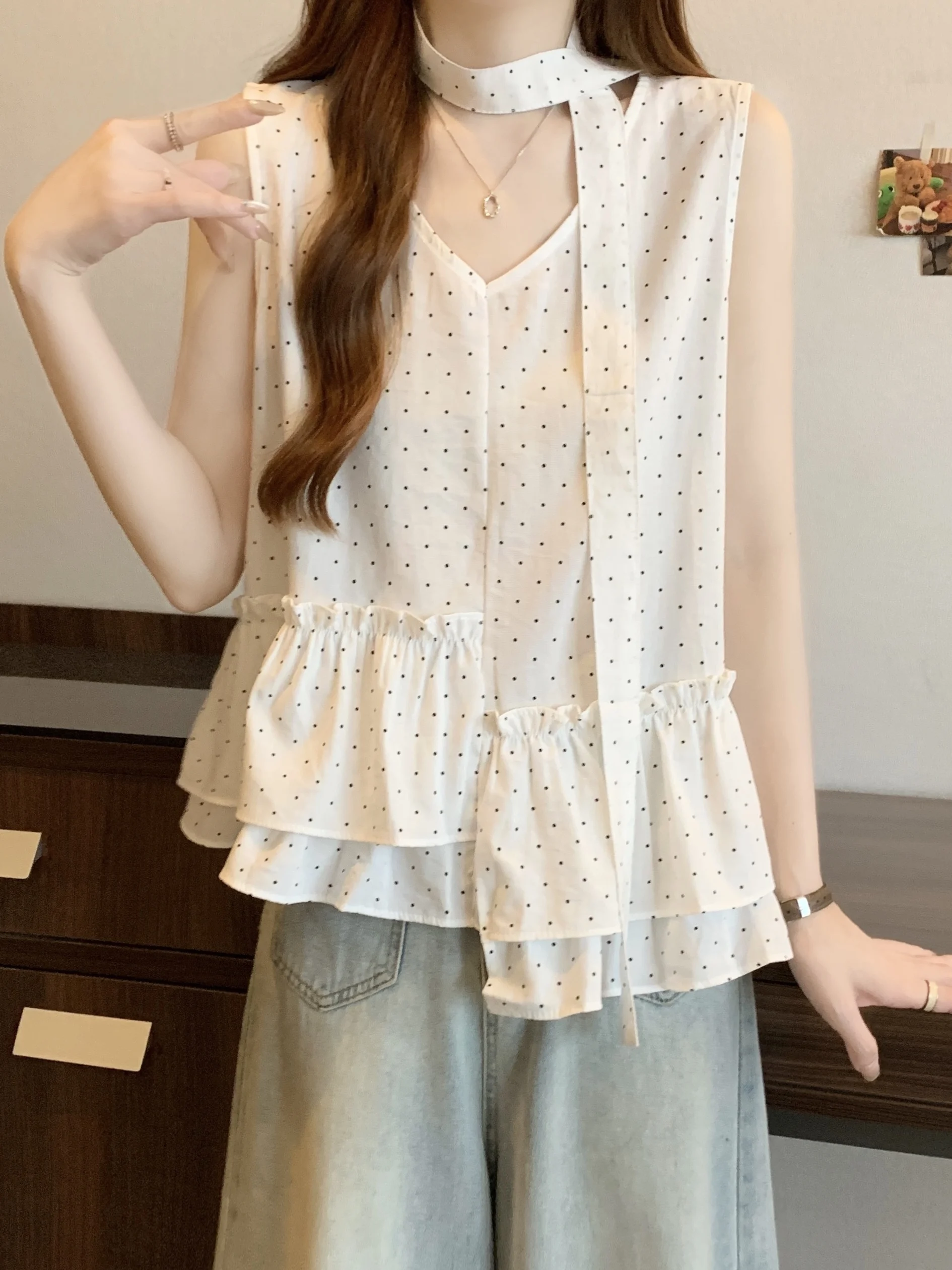 

plus Size Women's Polka Dot V-Neck Tank Top Slimming Hemline Covers Belly Sleeveless Summer Casual Wear High Waist Cut