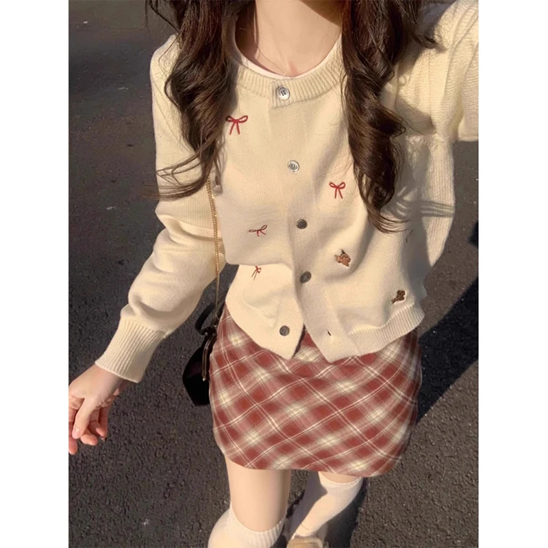 Women Autumn Korean Fashion Embroidered Sweet Knitwear Knitting Cardigan Coat Women Clothes Casual All-match Trend Bow Tops