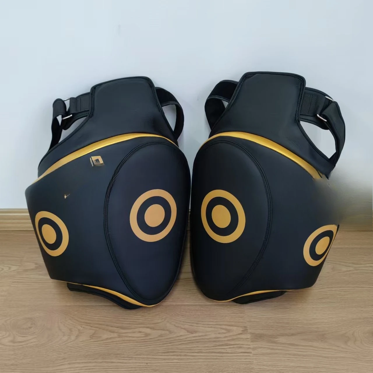 Thigh target Muay Thai thickened protection big chest target protective gear Sanda sparring partner