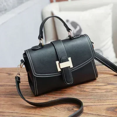 Bag in autumn and winter bag new ladies shoulder bag handbag fashion retro Mori diagonal bag factory outlet.