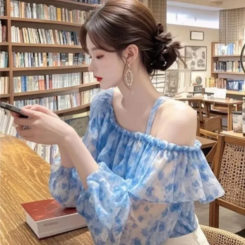 

Летняя новинка: уникальная шифоновая блузка на бретельках во французском стиле, женская, с длинным рукавом, для создания элегантного образа.