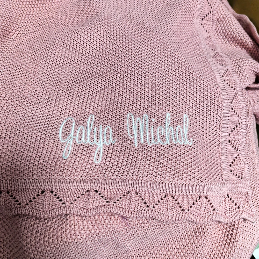 Embroidered Name Newborn Stroller Blanket Baby's Birthday Party Gift Blankets Personalized Name Soft Baby Nursery Knited Blanket