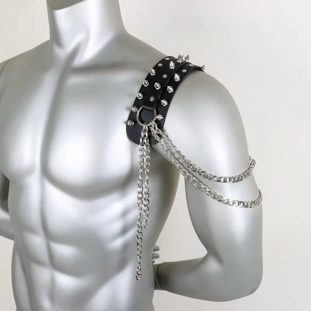 

Vintage Leather Shoulder Armor Punk Style Rivet Leather Shoulder Pad Chain Tassel Leather Epaulet Accessories Unisex