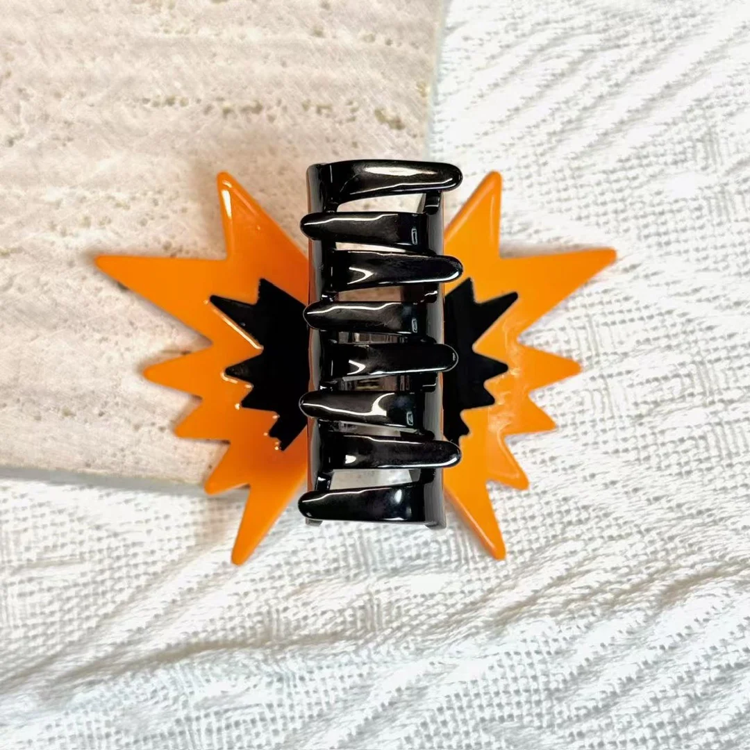 

Korean Acrylic Splicing Butterfly Hair Grab for Women Elegant Funny Simulation Claw Clip Girl Hair Accessories