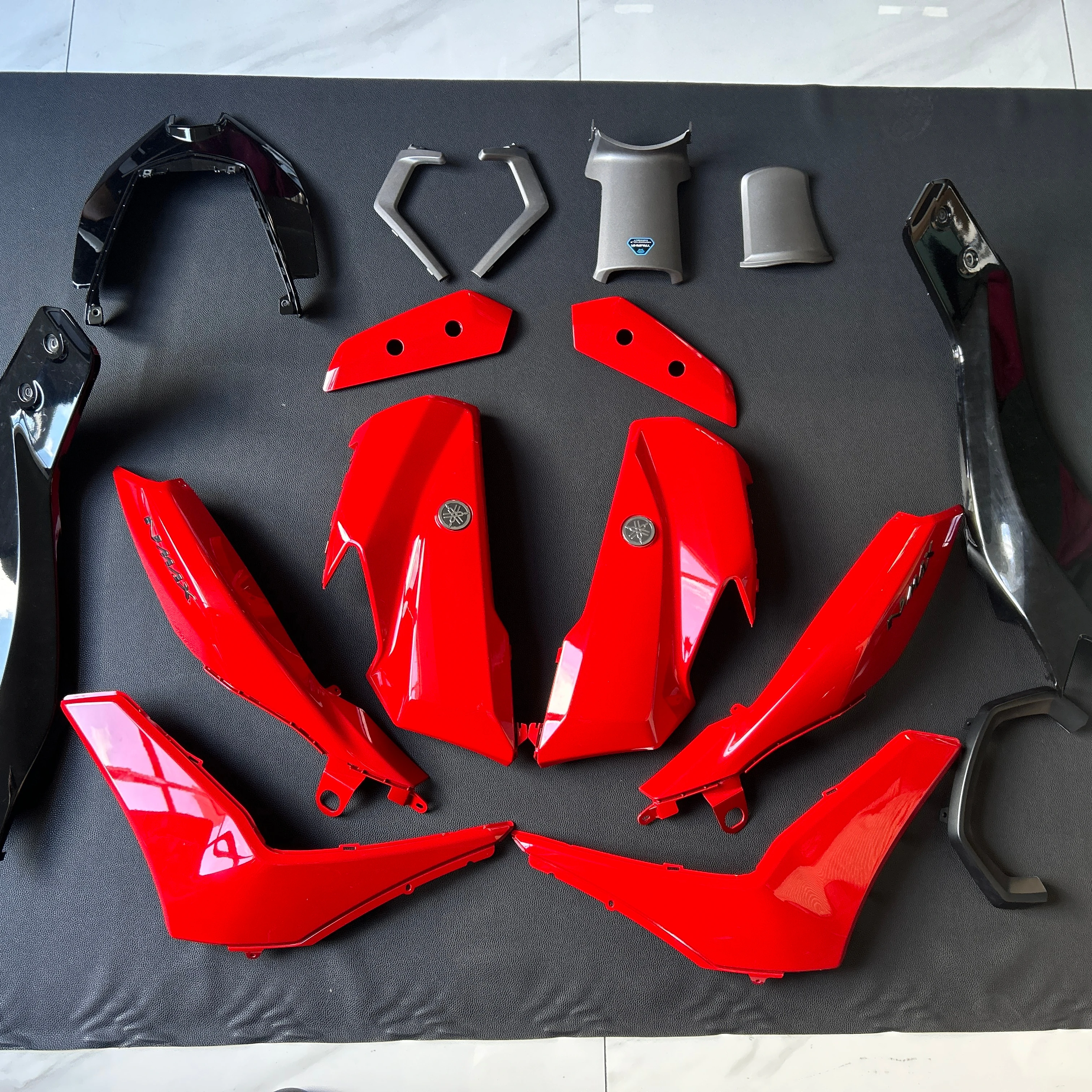 

NMAX 2025 MOTORCYCLE SPARE PARTS for MOTOR Fairing Body KIT ABS PARTS
