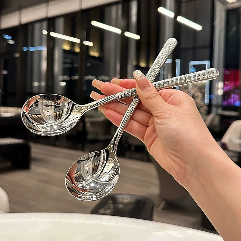Koreanische Edelstahl Verdickung löffel kreative lange Griff Hotel Hot Pot Löffel Suppe Kelle Home Küche wesentliche Werkzeuge