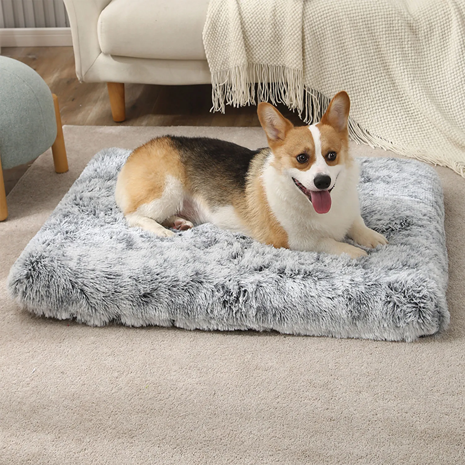 Cosy Grey Pet Dog Bed - Soft, Comfortable Cushion for Dogs and Puppies - Non-Slip, Washable Bed for Indoor Use