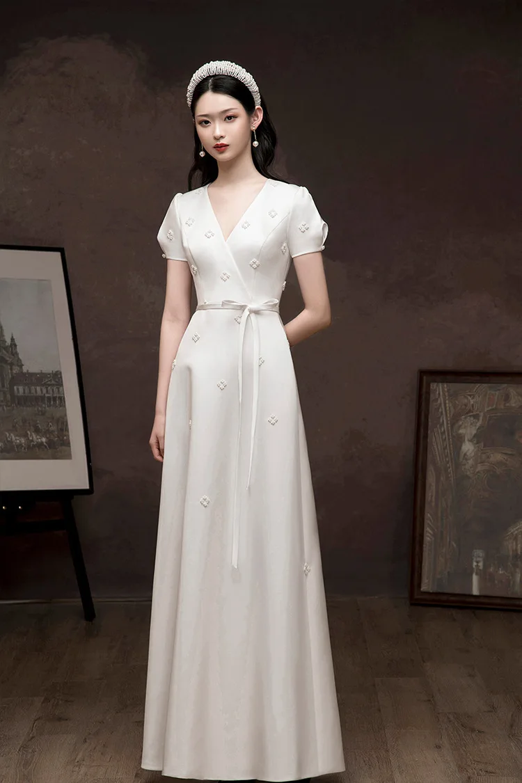 French Style Satin Wedding Dress Women V-Neck Pearl Appliques Bow Lace-up Homecoming Dress Simple Elegant Noble Banquet Gown