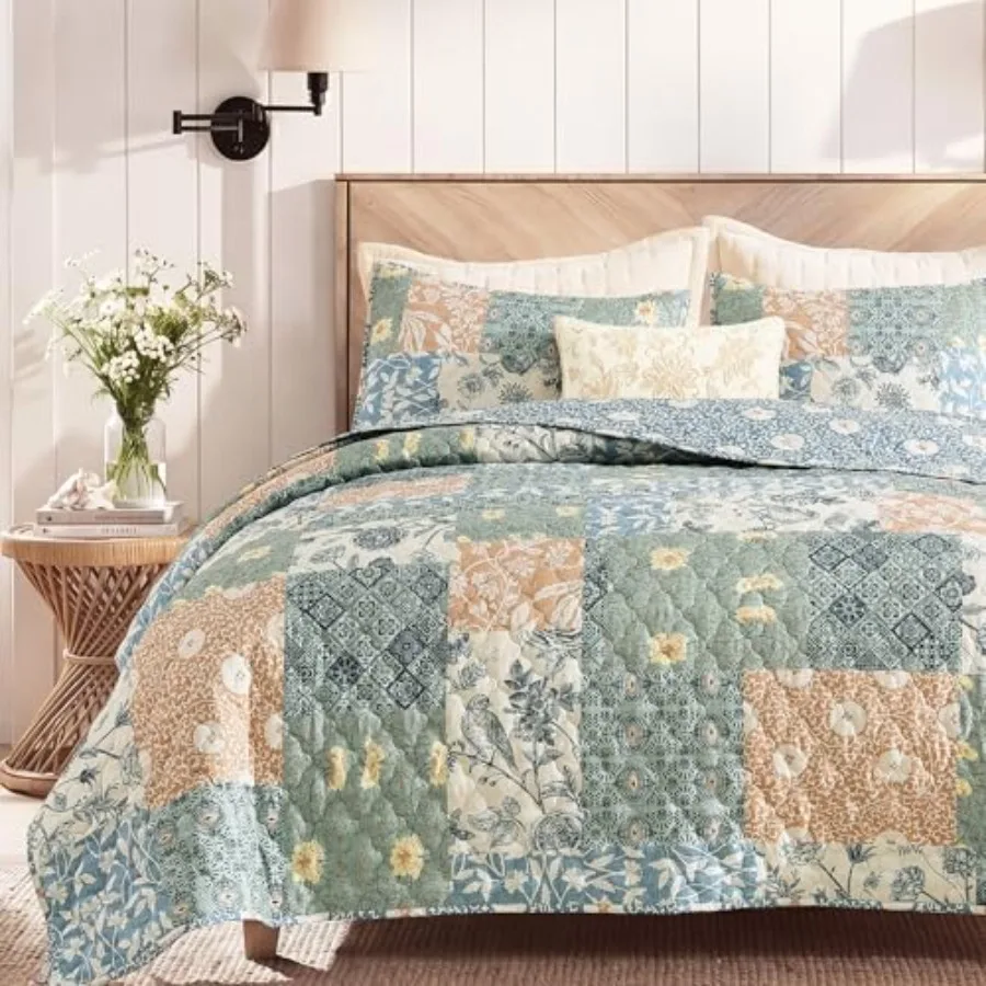 

Quilt Set Size Patchwork Floral Quilt Sets Reversible Bedspread Lightweight and Breathable for All Seasons Soft Quilted Bedspre
