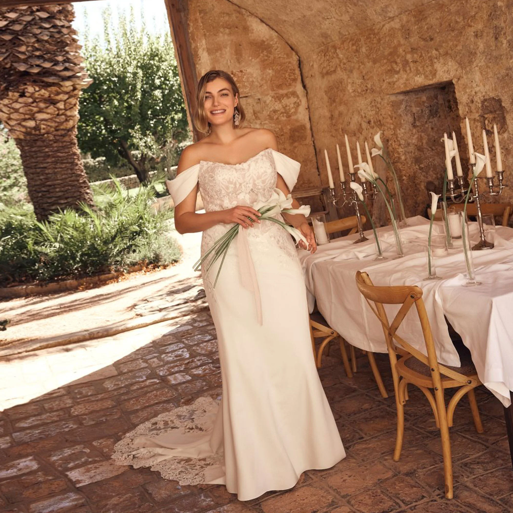 Vestidos de novia de encaje estilo sirena, talla grande, sin tirantes, con apliques y botones en la espalda, vestidos de novia de satén, corte sirena.