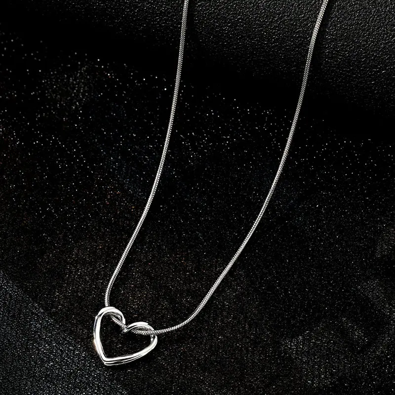 Vienkim  Fashion Heart Pendant Necklace for Girls Women Korean Trend Long Sweater Neck Chain Necklaces Cute Chokers Jewelry