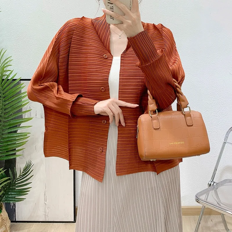 Miyake Pleated Handmade Pleated Jacket 2025 Spring and Summer New Solid Colour Cardigan Versatile Casual Fold Jacket Clothing