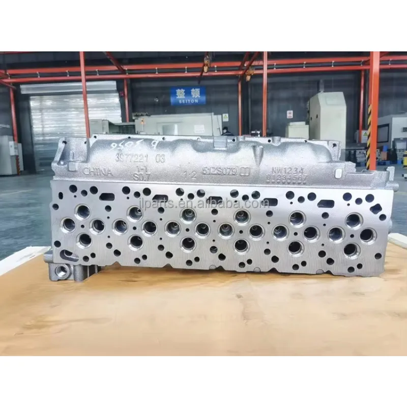 

Diesel Engine Parts 6.7L ISDe ISDE6.7 Truck Cylinder Head 2831476 4936081