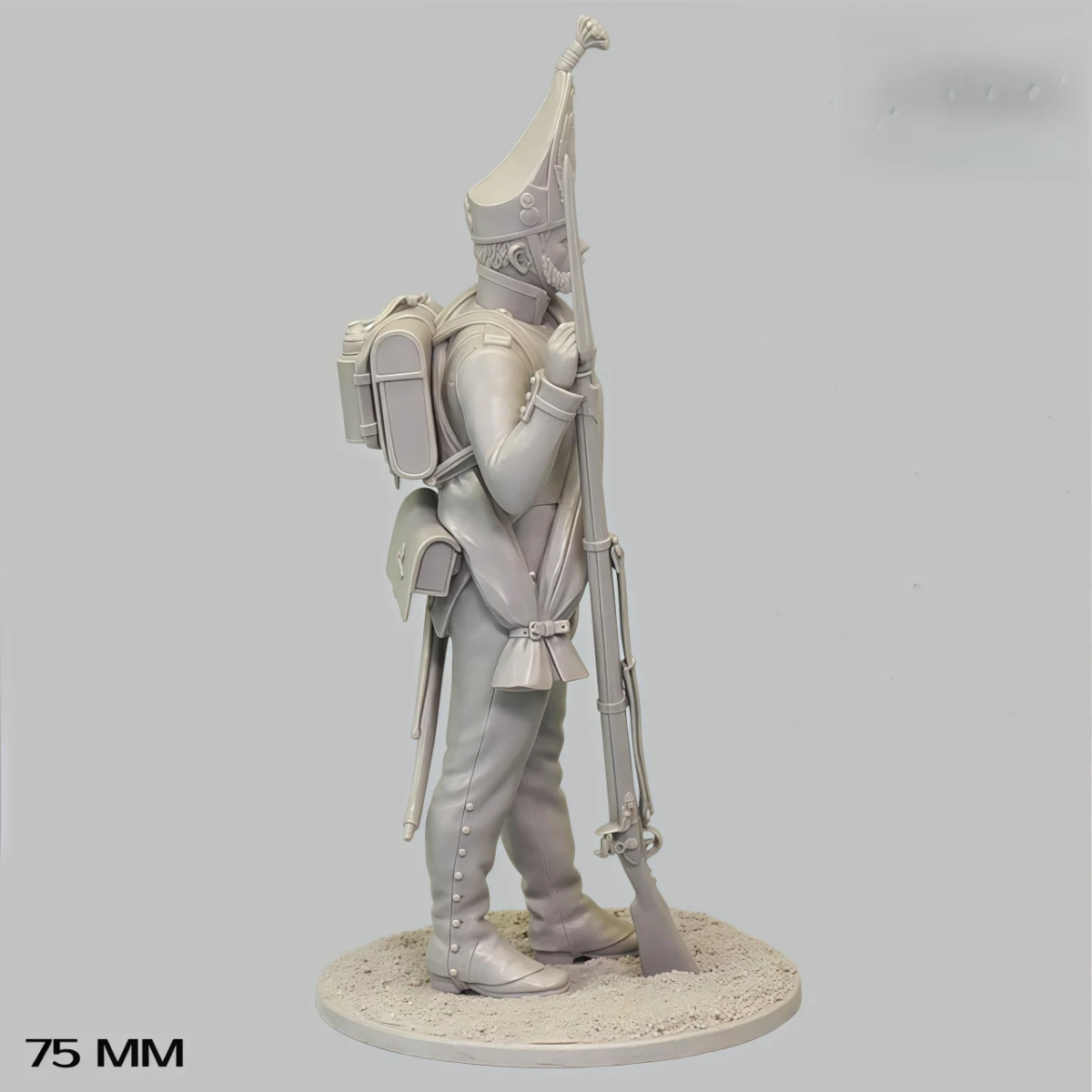 

Комплект неокрашенной модели из смолы 75 мм, военная тема, МАвловский Гренадер Компанія Сержант в разобранном и неокрашенном виде ГК