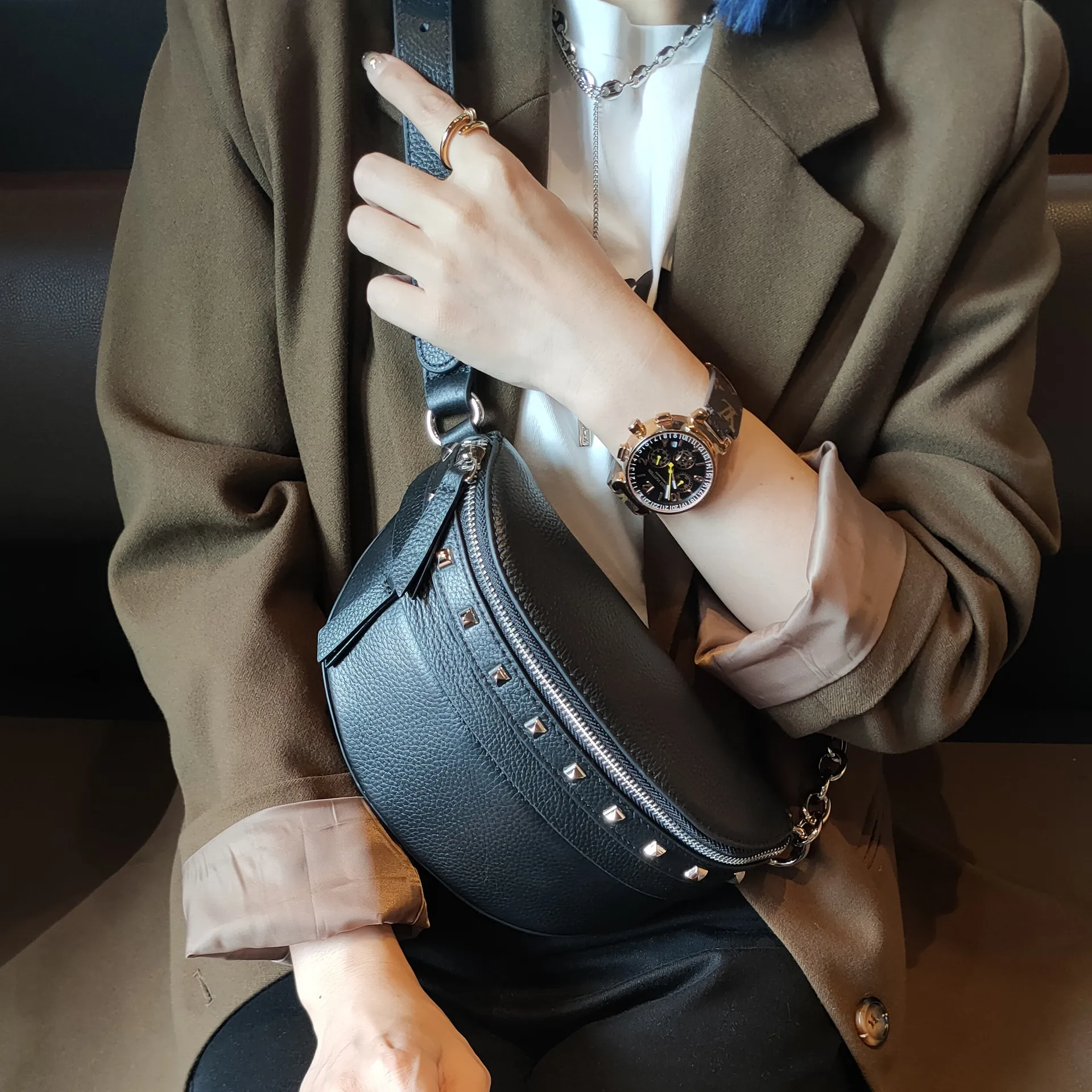 Genuine leather saddle bag female Korean version soft leather chest bag ins youth willow studs crossbody waist bag for women