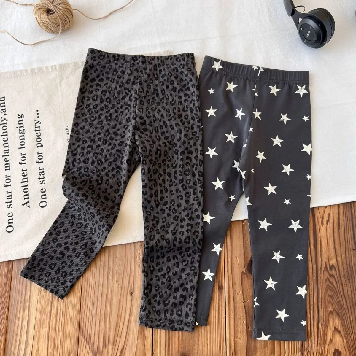 

Детские брюки, весна-осень 2023, повседневные брюки для маленьких девочек, модные леггинсы с леопардовым принтом в Корейском стиле для девочек